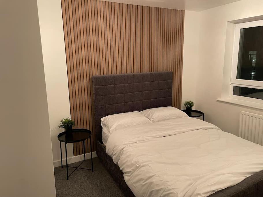 Stunning Central Apartment With Free Parking 셰필드 외부 사진