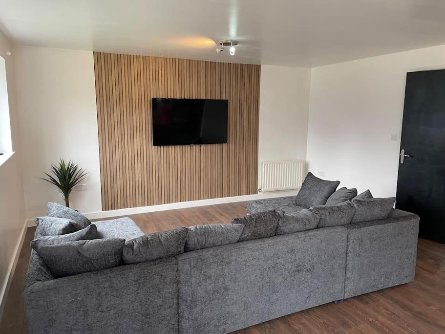 Stunning Central Apartment With Free Parking 셰필드 외부 사진