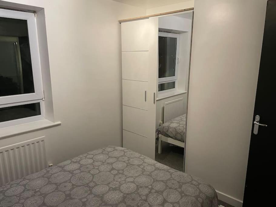 Stunning Central Apartment With Free Parking 셰필드 외부 사진